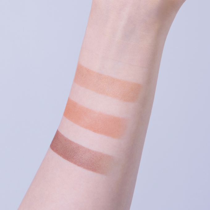 ミネラルクラッシィシャドー アンバーハニー