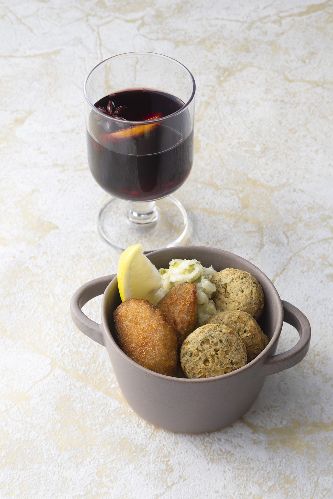 CosmeKitchenAdaptation